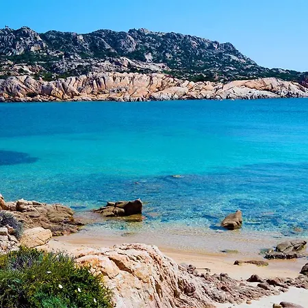 In Cala Chiesa Apartment