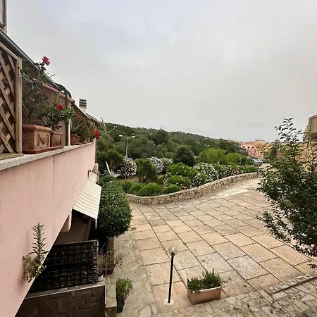In Cala Chiesa Appartamento La Maddalena (Sassari)