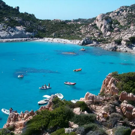 In Cala Chiesa La Maddalena (Sassari)